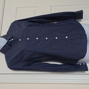Banana Republic Tailored Fit Navy Button-Down Shirt (EUC)